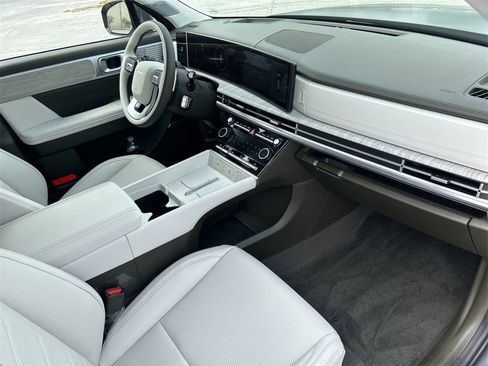 New 2025 Hyundai Santa Fe Calligraphy image 19