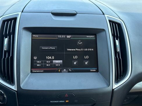 Used 2015 Ford Edge SEL w/ Equipment Group 201A image 23