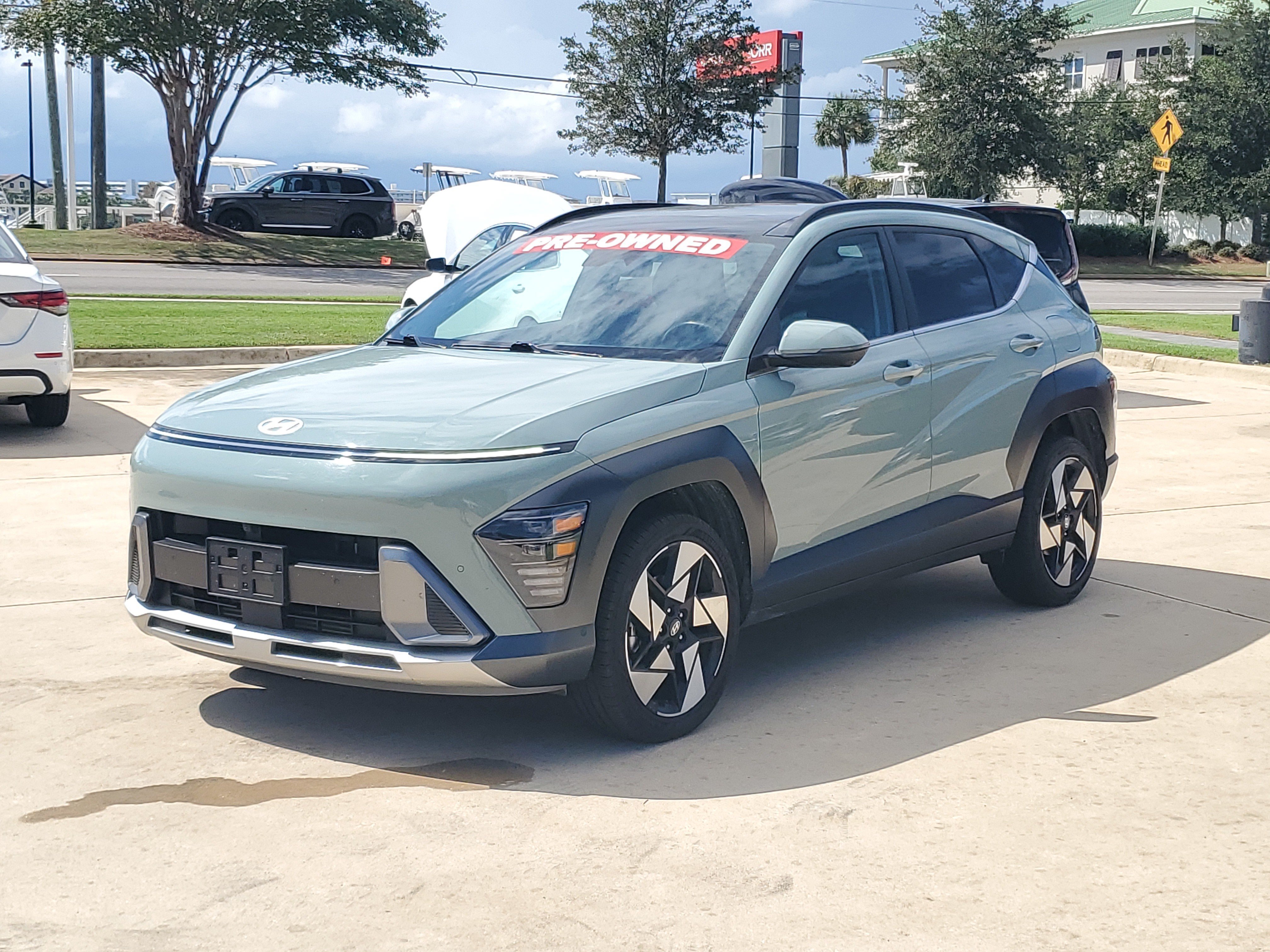 Used 2024 Hyundai Kona Limited AWD/4WD image 1