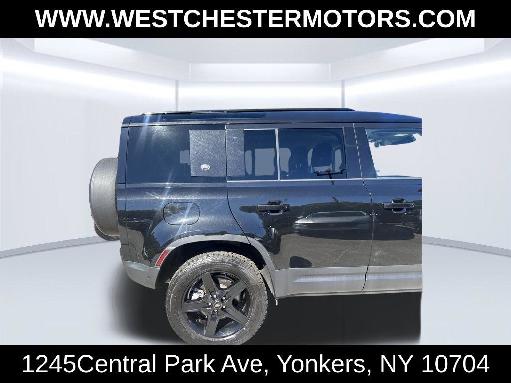 Used 2022 Land Rover Defender 110 SE AWD/4WD image 10