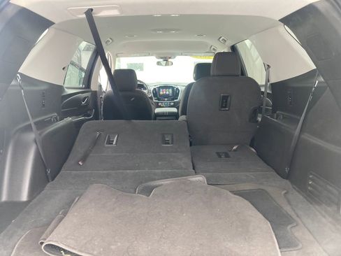 Used 2019 Chevrolet Traverse LT w/ LPO, Floor Liner Package image 27