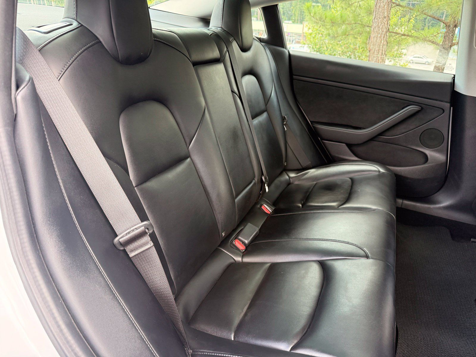 Used 2021 Tesla Model 3 Standard Range Plus RWD image 40