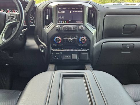 Used 2020 Chevrolet Silverado 1500 LTZ w/ LTZ Plus Package AWD/4WD image 10