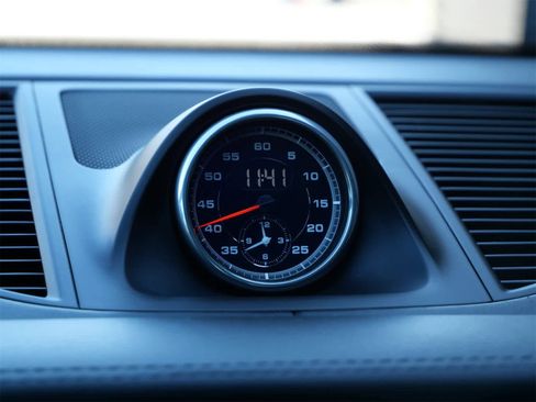 Certified 2021 Porsche Macan GTS w/ Sport Chrono Package image 27