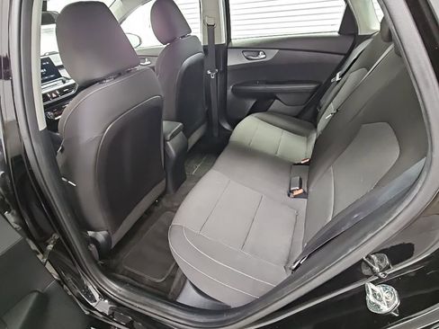 Used 2019 Kia Forte LXS image 27