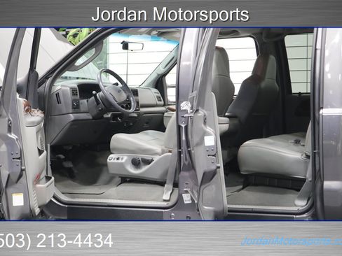 Used 2003 Ford F350 Lariat image 40