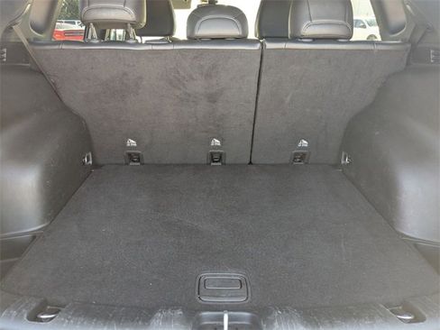 Used 2024 Jeep Compass Trailhawk image 29