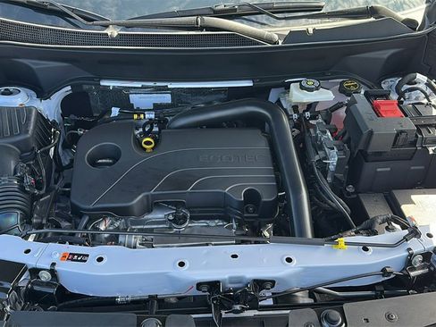 New 2026 Chevrolet Equinox RS w/ Convenience Package III image 32