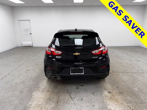 Used 2018 Chevrolet Cruze Premier image 6