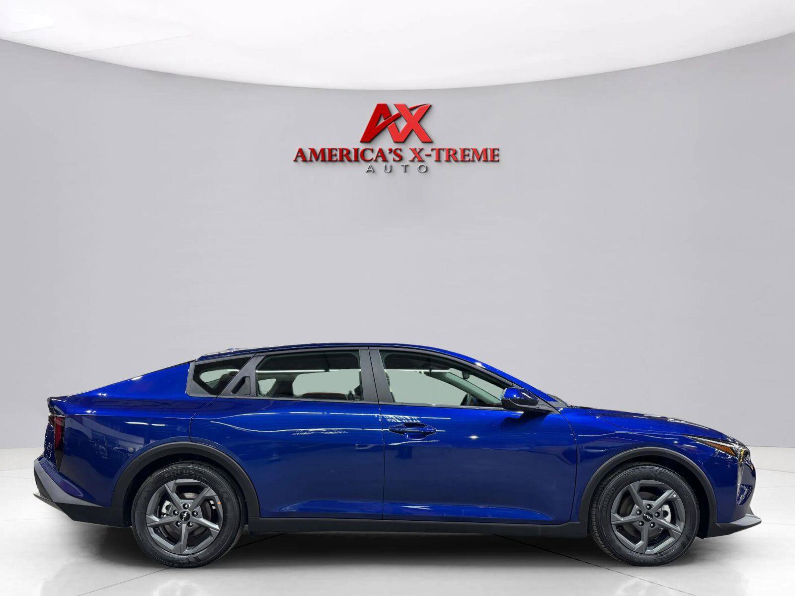 Used 2026 Kia K4 FWD image 8