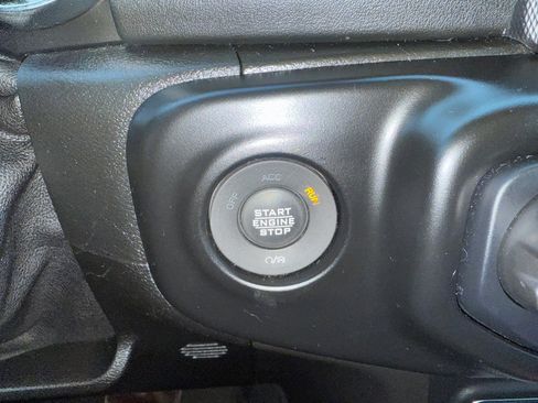 Used 2021 Jeep Gladiator Overland w/ Popular Equipment Package image 33