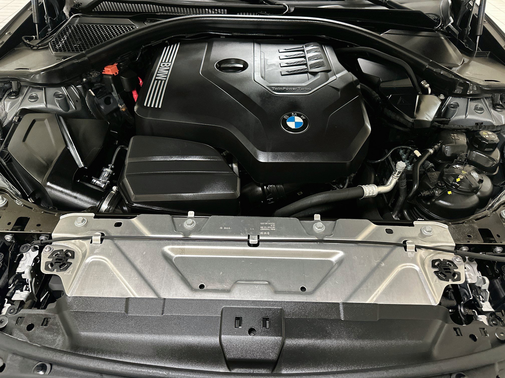 Certified 2024 BMW 330i Sedan w/ M Sport Package RWD image 31