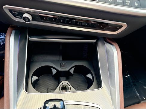 Used 2021 BMW X6 sDrive40i w/ Convenience Package image 31