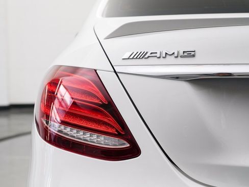 Used 2019 Mercedes-Benz E 63 AMG S image 14