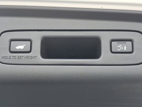 Certified 2025 Acura ADX A-Spec image 30