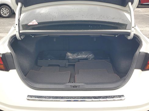 Certified 2023 Nissan Altima 2.5 SR w/ SR Premium Package image 6