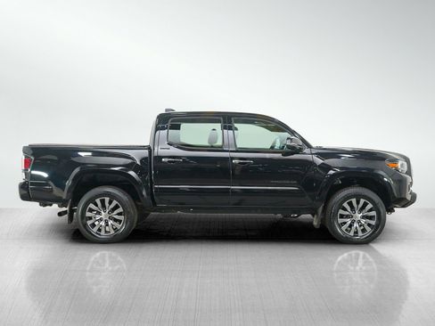 Used 2022 Toyota Tacoma Limited AWD/4WD image 6