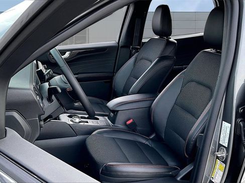 New 2026 Ford Escape ST-Line w/ Cold Weather Package image 26