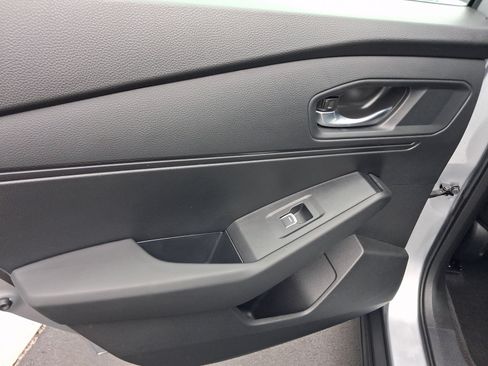 Used 2025 Honda Accord Sport image 19