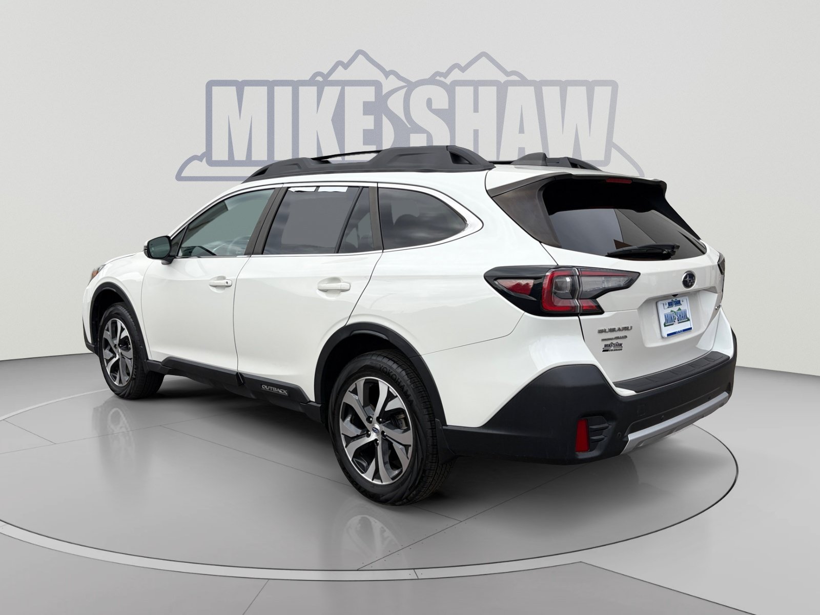 Used 2020 Subaru Outback Limited w/ Popular Package #2 AWD/4WD image 3