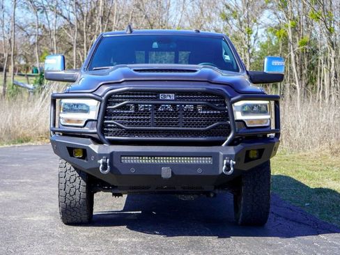 Used 2024 RAM 2500 Laramie w/ Sport Appearance Package image 4