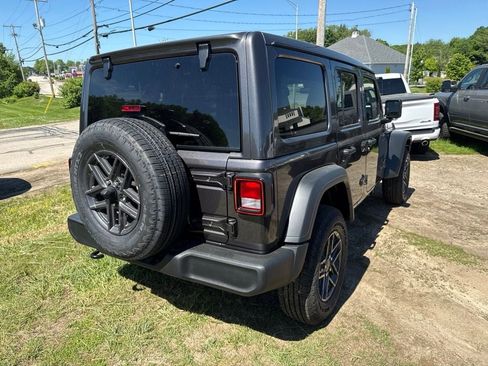New 2026 Jeep Wrangler Unlimited Sport AWD/4WD image 5
