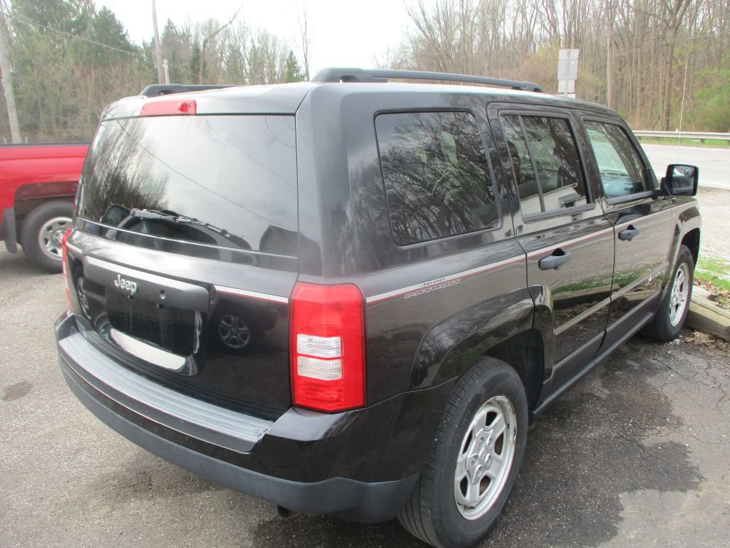 Used 2014 Jeep Patriot Sport FWD image 6