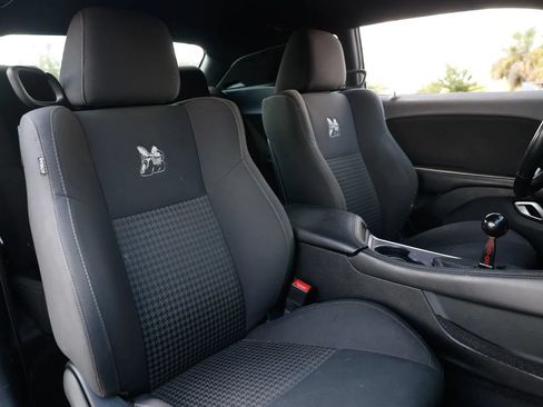 Used 2017 Dodge Challenger R/T Scat Pack RWD image 23
