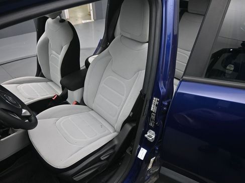 Used 2018 Jeep Renegade Latitude image 11