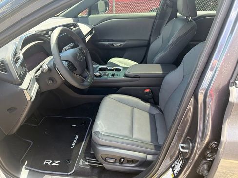 Used 2025 Lexus RZ 450e w/ Cold Area Package AWD/4WD image 13