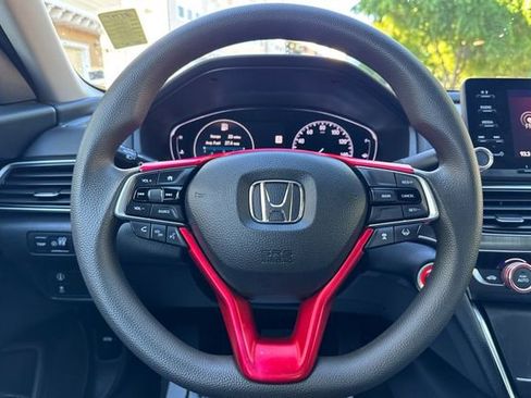 Used 2020 Honda Accord LX image 25
