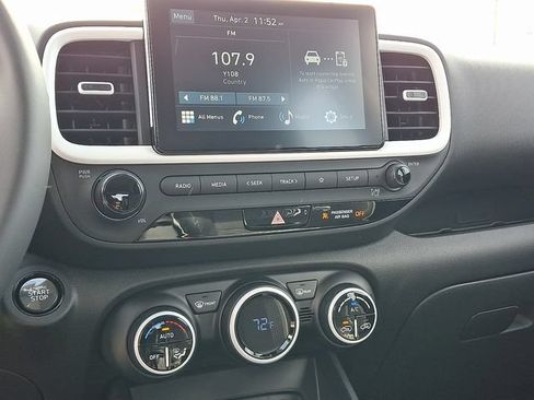 New 2026 Hyundai Venue SEL FWD image 7