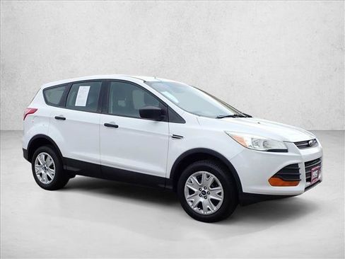 Used 2016 Ford Escape S FWD image 6