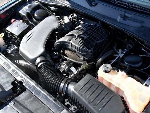 Used 2023 Dodge Challenger GT image 38