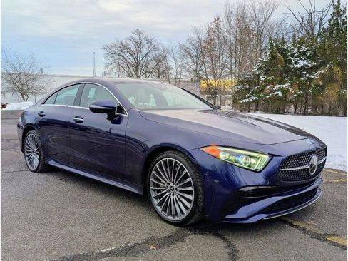 Used 2022 Mercedes-Benz CLS 450 4MATIC w/ Premium Package image 3