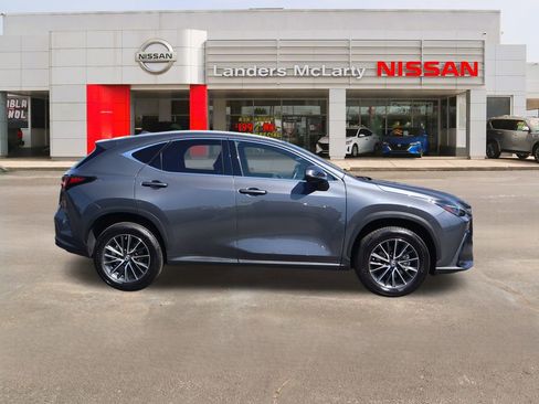 Used 2025 Lexus NX 350 AWD w/ Premium Package image 2