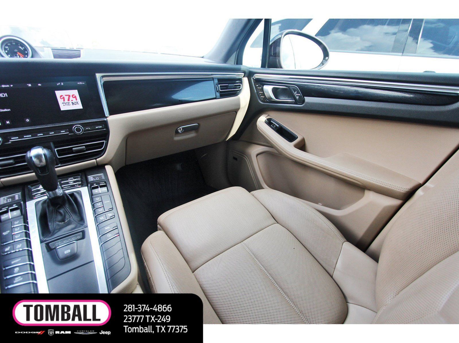 Used 2021 Porsche Macan AWD/4WD image 9