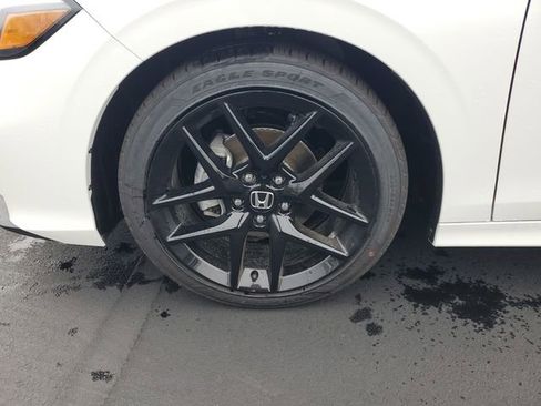 New 2026 Honda Civic Sport image 17