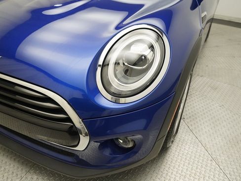 Used 2020 MINI Cooper 4-Door Hardtop image 22