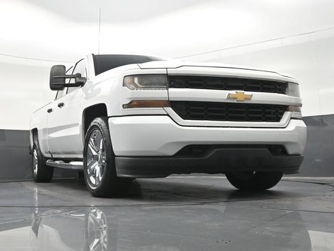 Used 2016 Chevrolet Silverado 1500 Custom w/ Custom Convenience Package RWD image 34