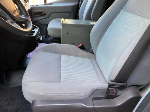 Used 2018 Ford Transit 150 130 Low Roof image 24