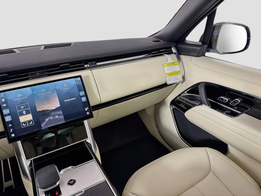 New 2026 Land Rover Range Rover SE AWD/4WD image 25