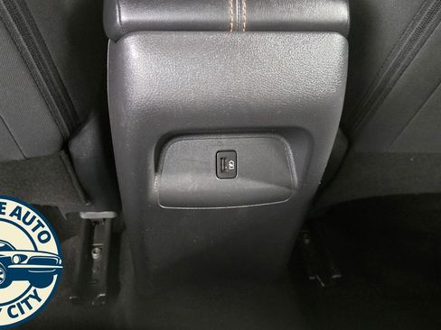 Used 2022 Nissan Sentra SR FWD image 25