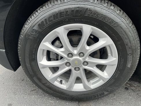 Used 2019 Chevrolet Equinox LT image 9