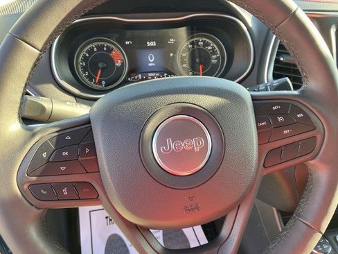 Certified 2022 Jeep Cherokee Trailhawk image 14