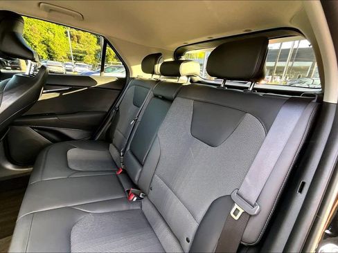 Certified 2023 Kia Niro EX Touring image 15