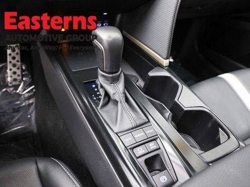 Used 2025 Toyota Camry SE FWD image 13