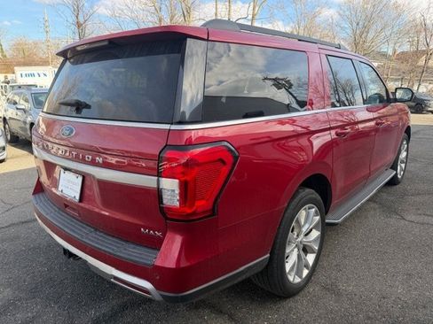 Used 2022 Ford Expedition Max XLT image 4