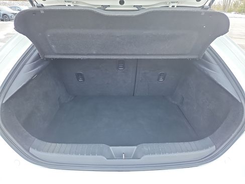 Used 2023 MAZDA MAZDA3 s image 30