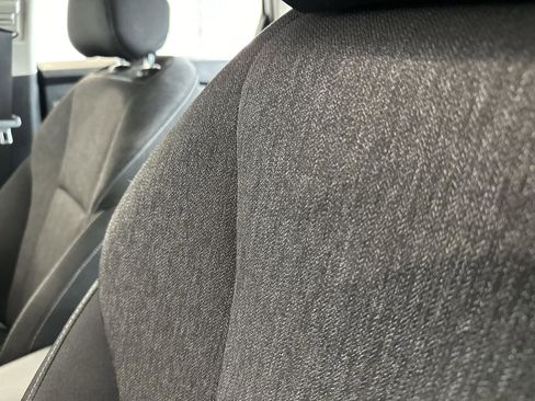 Certified 2023 Honda Accord EX image 29